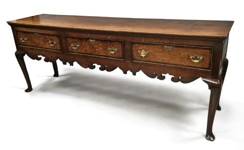 Georgian Oak Cabriole Leg Dresser