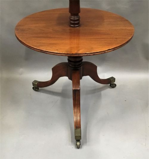 GEORGE III MAHOGANY FOLDING THREE TIER DUMB WAITER - ADDITIONAL PHOTO 2