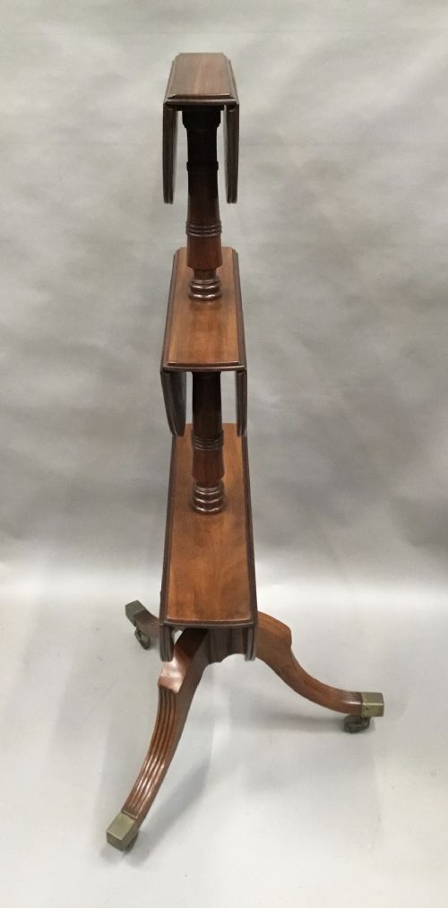 GEORGE III MAHOGANY FOLDING THREE TIER DUMB WAITER - ADDITIONAL PHOTO 10