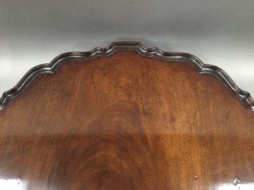 GEORGE III MAHOGANY PIECRUST TRIPOD TABLE IN THE MANNER OF CHIPPENDALE - ADDITIONAL PHOTO 11