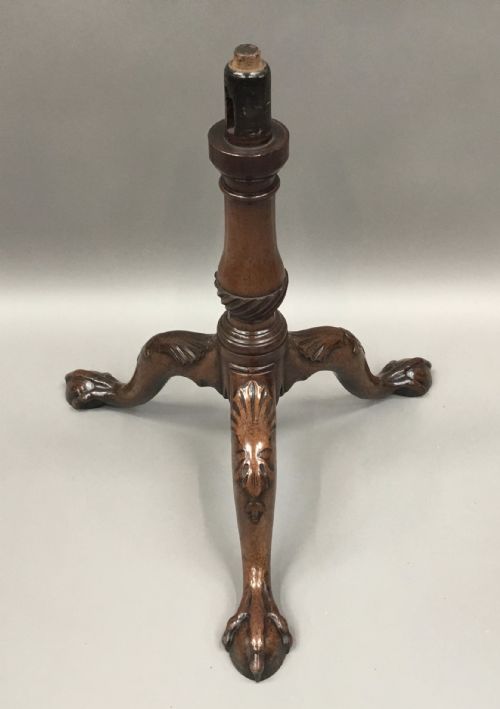 GEORGE III MAHOGANY PIECRUST TRIPOD TABLE IN THE MANNER OF CHIPPENDALE - ADDITIONAL PHOTO 12