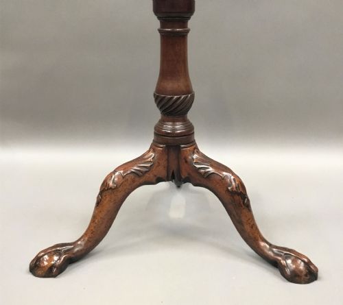GEORGE III MAHOGANY PIECRUST TRIPOD TABLE IN THE MANNER OF CHIPPENDALE - ADDITIONAL PHOTO 24