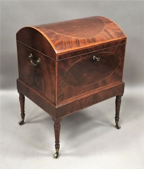 A FINE GEORGE III SHERATON MAHOGANY CELLARETTE - ADDITIONAL PHOTO 13