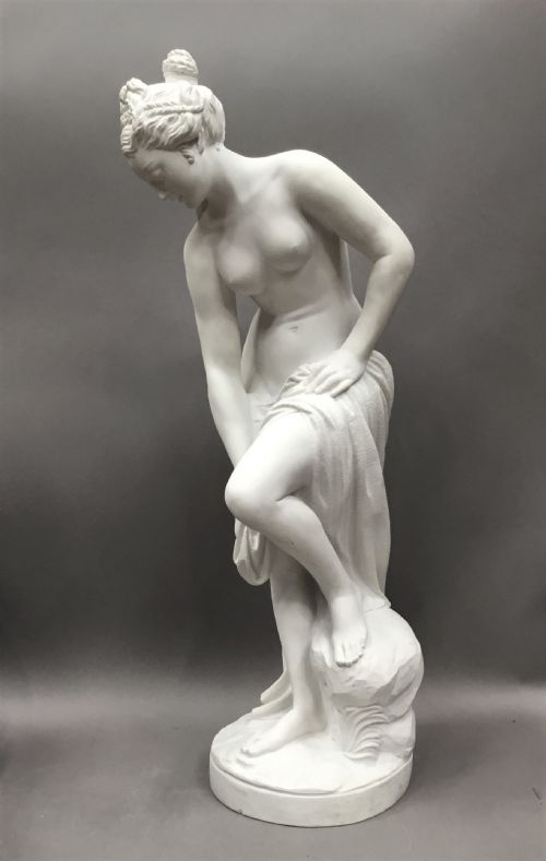 Impressive C19th Large Marble Sculpture of Venus After Bathing