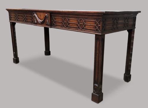 Georgian Mahogany Serving / Side Table in the Manner of Chippendale