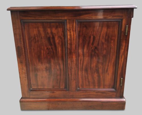 EXCEPTIONAL LATE REGENCY GILLOWS MAHOGANY PEDESTAL DESK BY THOMAS MYERS OF GILLOWS - ADDITIONAL PHOTO 5