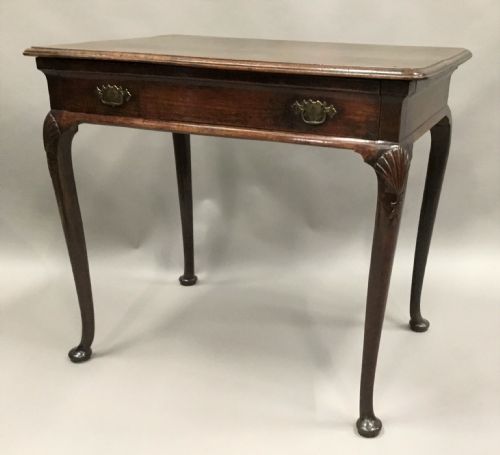 GEORGE II IRISH WALNUT SIDE TABLE - ADDITIONAL PHOTO 3