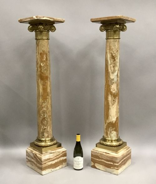 C19TH PAIR OF MARBLE AND ORMOLU PEDESTAL COLUMNS IN THE NEOCLASSICAL MANNER - ADDITIONAL PHOTO 1