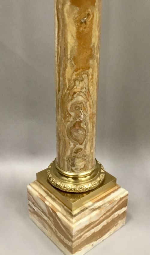 C19TH PAIR OF MARBLE AND ORMOLU PEDESTAL COLUMNS IN THE NEOCLASSICAL MANNER - ADDITIONAL PHOTO 15
