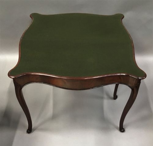GEORGE III MAHOGANY HEPPLEWHITE SERPENTINE CARD TABLE - ADDITIONAL PHOTO 5