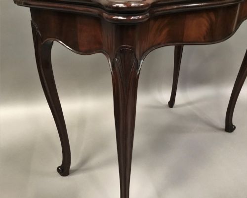 GEORGE III MAHOGANY HEPPLEWHITE SERPENTINE CARD TABLE - ADDITIONAL PHOTO 14