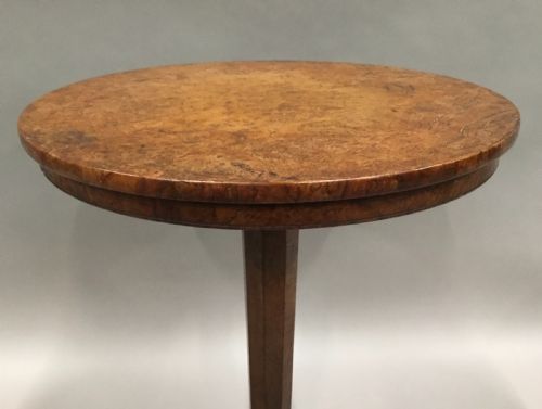 REGENCY BURR ELM OCCASIONAL TABLE OF NEAT PROPORTIONS - ADDITIONAL PHOTO 14