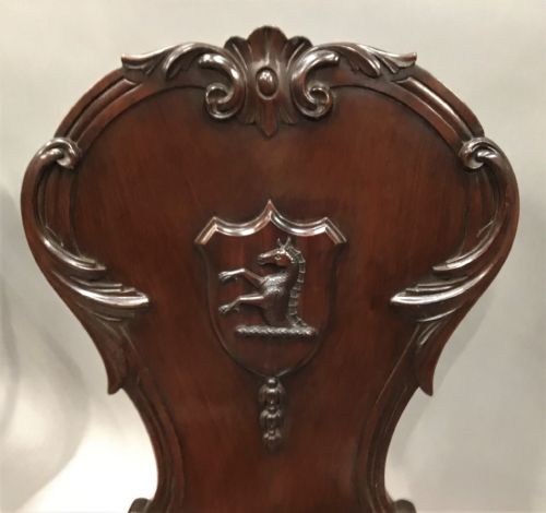 GEORGE IV SUBSTANTIAL PAIR OF MAHOGANY HALL CHAIRS WITH WELL CARVED HIPPOCAMPUS ARMORIALS - ADDITIONAL PHOTO 10