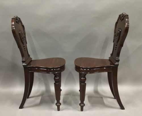 GEORGE IV SUBSTANTIAL PAIR OF MAHOGANY HALL CHAIRS WITH WELL CARVED HIPPOCAMPUS ARMORIALS - ADDITIONAL PHOTO 15