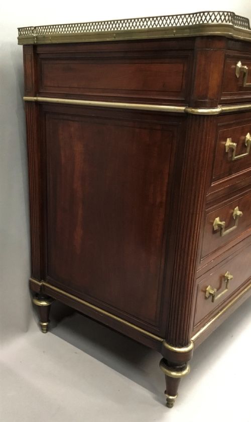 LATE C18TH LOUIS XVI NEOCLASSICAL FIGURED MAHOGANY COMMODE - ADDITIONAL PHOTO 2