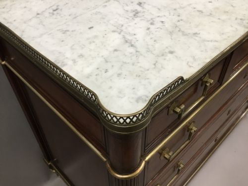 LATE C18TH LOUIS XVI NEOCLASSICAL FIGURED MAHOGANY COMMODE - ADDITIONAL PHOTO 9