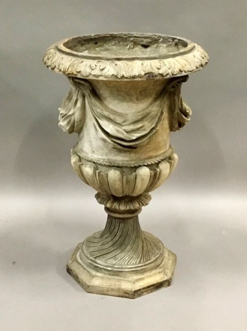 LARGE REGENCY NEOCLASSICAL PLASTER URN OF CAMPANA FORM - ADDITIONAL PHOTO 8