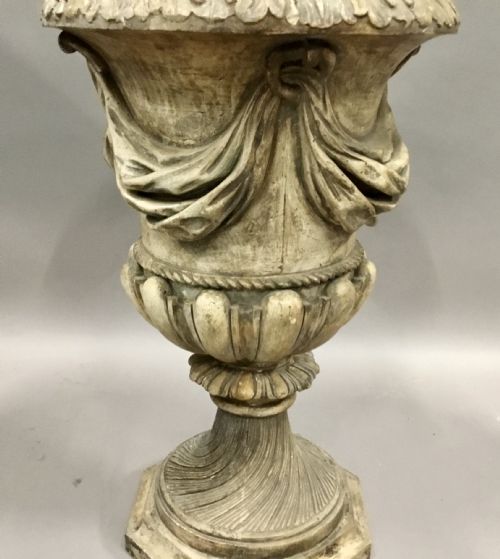 LARGE REGENCY NEOCLASSICAL PLASTER URN OF CAMPANA FORM - ADDITIONAL PHOTO 15
