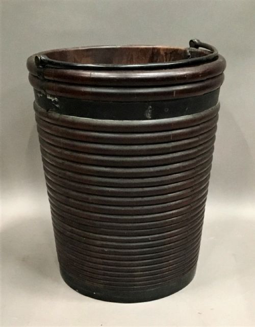 C18TH IRISH MAHOGANY LARGE PEAT BUCKET OF RARE RIBBED FORM IN ORIGINAL UNTOUCHED CONDITION - ADDITIONAL PHOTO 1