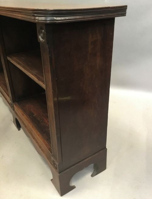 REGENCY 'COUNTRY HOUSE' MAHOGANY OPEN BOOKCASE OF AN UNUSUAL DESIGN - ADDITIONAL PHOTO 14