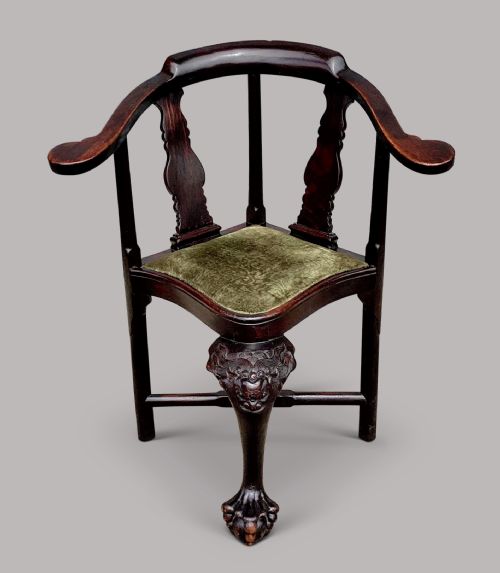 C18TH CHINESE EXPORT HARDWOOD CORNER ARMCHAIR OF AN ECCENTRIC AND CURVACEOUS DESIGN AND PROPORTIONS - ADDITIONAL PHOTO 12