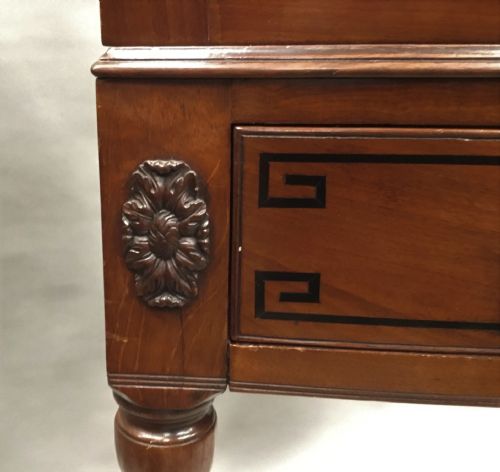 REGENCY MAHOGANY BOW FRONTED CABINET ON STAND OF COMPACT PROPORTIONS - ADDITIONAL PHOTO 11