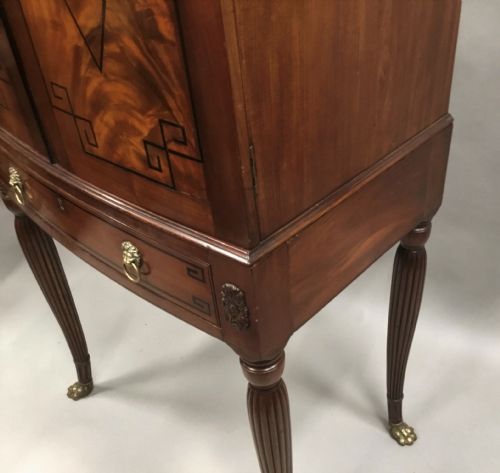 REGENCY MAHOGANY BOW FRONTED CABINET ON STAND OF COMPACT PROPORTIONS - ADDITIONAL PHOTO 20