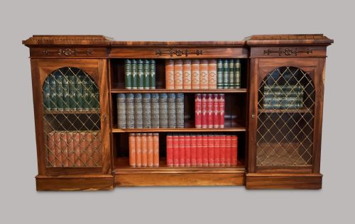 REGENCY INVERTED BREAKFRONT BOOKCASE CABINET IN STRIKING GONALO ALVES - ADDITIONAL PHOTO 3