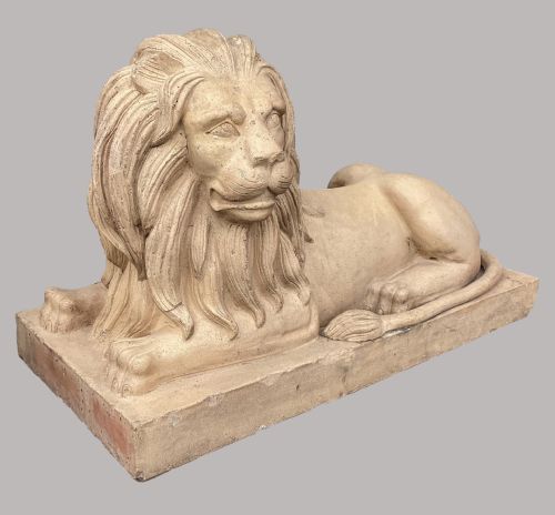 C19TH VERY LARGE PAIR OF BUFF TERRACOTTA LIONS OF VERY IMPRESSIVE SCALE - ADDITIONAL PHOTO 3