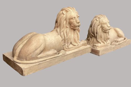 C19TH VERY LARGE PAIR OF BUFF TERRACOTTA LIONS OF VERY IMPRESSIVE SCALE - ADDITIONAL PHOTO 11
