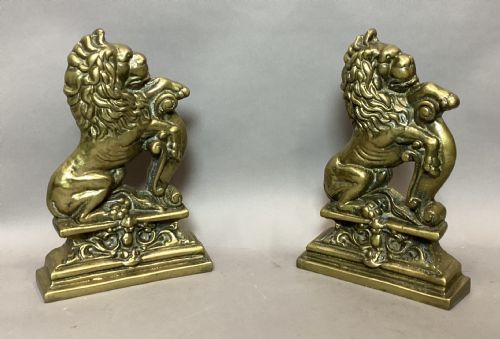 C19TH PAIR OF BRASS LION DOORSTOPS DOOR PORTERS - ADDITIONAL PHOTO 8