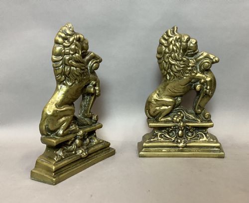 C19TH PAIR OF BRASS LION DOORSTOPS DOOR PORTERS - ADDITIONAL PHOTO 9