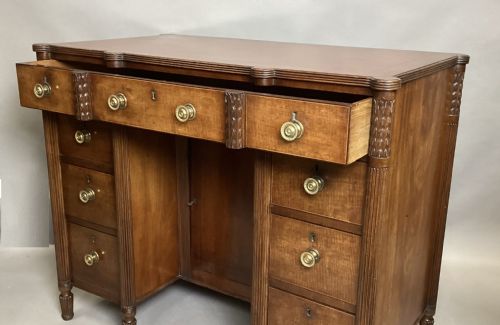 REGENCY MAHOGANY DRESSING TABLE - ADDITIONAL PHOTO 1