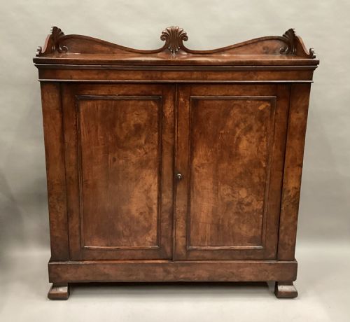 REGENCY POLLARD AND BURR OAK SIDE CABINET - ADDITIONAL PHOTO 3