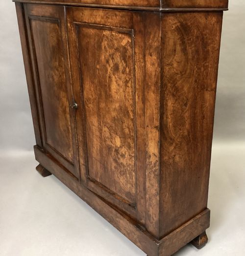REGENCY POLLARD AND BURR OAK SIDE CABINET - ADDITIONAL PHOTO 8