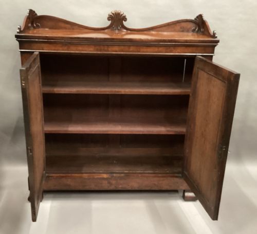 REGENCY POLLARD AND BURR OAK SIDE CABINET - ADDITIONAL PHOTO 9