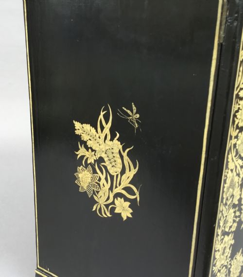 REGENCY CHINOISERIE PENWORK COLLECTORS CABINET ON STAND - ADDITIONAL PHOTO 11