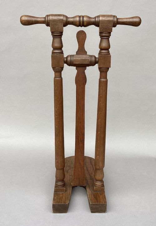GEORGE IV OAK 'COUNTRY HOUSE' BOOT JACK - ADDITIONAL PHOTO 8