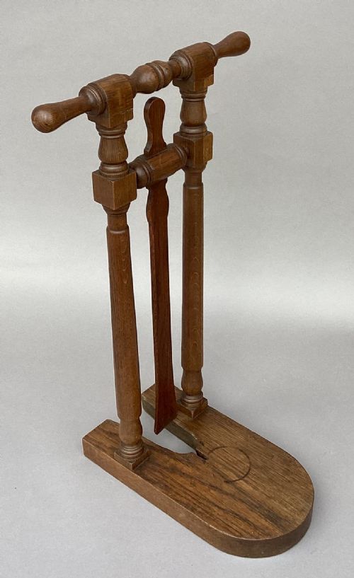 GEORGE IV OAK 'COUNTRY HOUSE' BOOT JACK - ADDITIONAL PHOTO 9