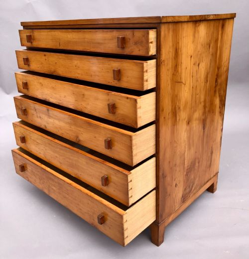 ARTS AND CRAFTS SOLID YEW WOOD CHEST OF DRAWERS IN THE MANNER OF EDWARD BARNSLEY - ADDITIONAL PHOTO 14