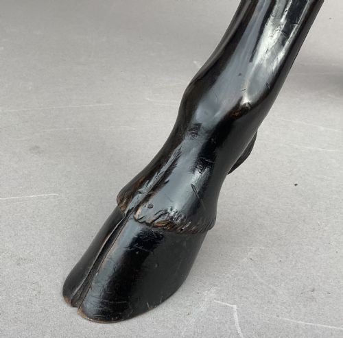 C19TH EBONISED LOW TABLE STOOL OF AN ECCENTRIC DESIGN - ADDITIONAL PHOTO 6