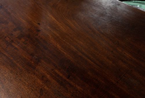 GEORGE III MAHOGANY SERPENTINE SIDE SERVING TABLE - ADDITIONAL PHOTO 5
