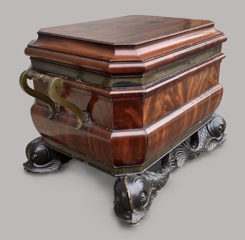 REGENCY MAHOGANY SARCOPHAGUS FORM WINE COOLER CELLARETTE - ADDITIONAL PHOTO 1