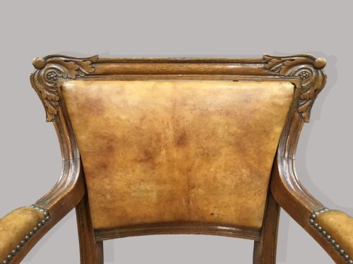 REGENCY PAIR OF OAK AND LEATHER LIBRARY CHAIRS - ADDITIONAL PHOTO 5