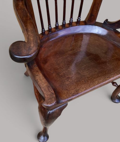GEORGE II MAHOGANY WINDSOR TYPE ARMCHAIR - ADDITIONAL PHOTO 23