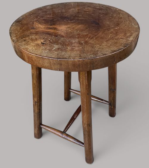 GEORGIAN PRIMITIVE SOLID WALNUT CIRCULAR TABLE - ADDITIONAL PHOTO 5