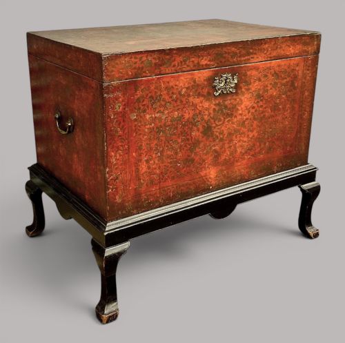 C19TH INDIAN RED LACQUERED TRUNK CHEST ON STAND - ADDITIONAL PHOTO 8