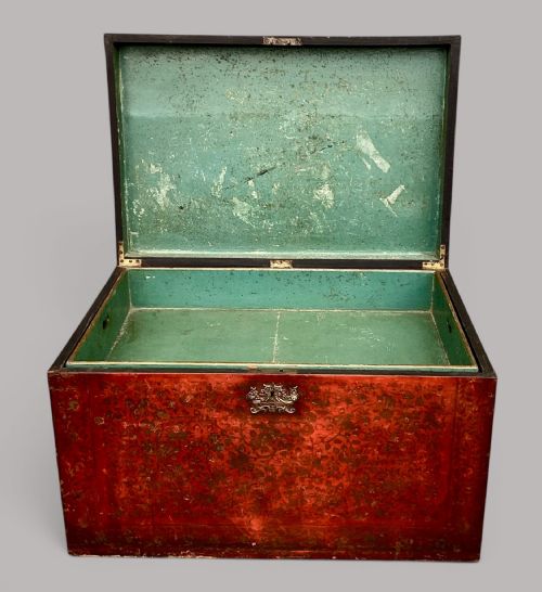 C19TH INDIAN RED LACQUERED TRUNK CHEST ON STAND - ADDITIONAL PHOTO 24