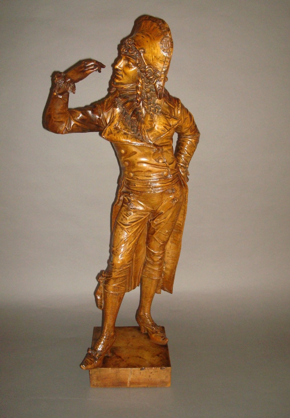 Fine 19th century Italian carved figure of dandy gentleman
