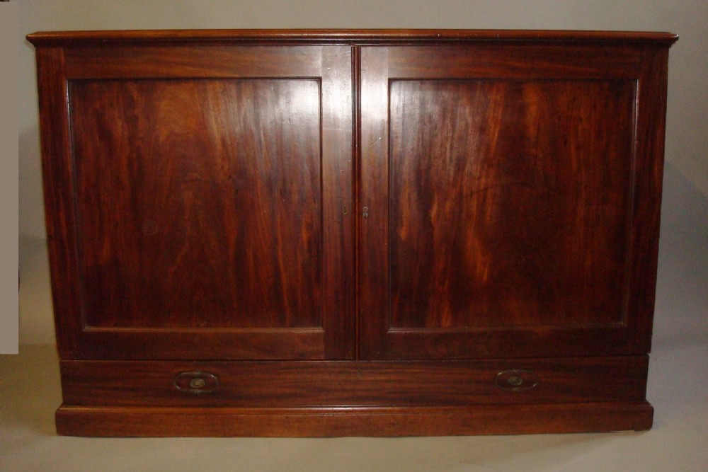 George III Mahogany Gillows Folio Cabinet